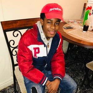 Meet your Posher, Juan